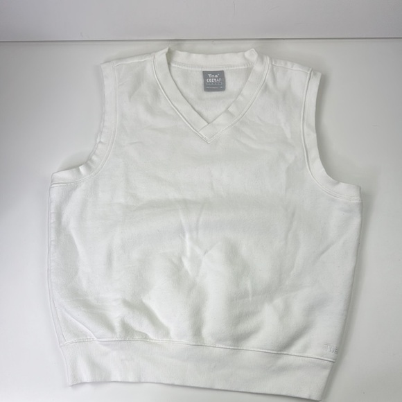 Aritzia Women's White COZY AF Sweater Vest - Picture 3 of 11
